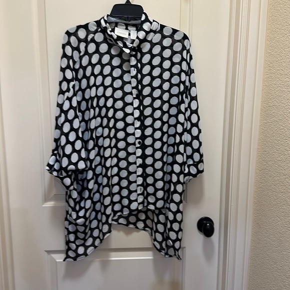 Chico overtop. - Picture 1 of 5